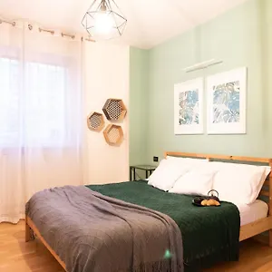 Ihost Luxury - Savona 112 , Milan Italy
